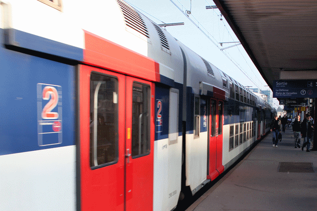 La 4G même dans les tunnels de la ligne A du RER promet SFR