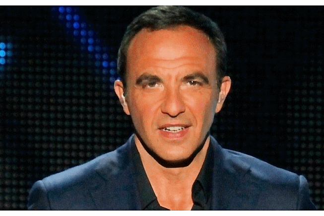 “Engager sa personnalité sur Twitter, c’est comme apposer sa signature sur un chèque” pour Nikos Aliagas