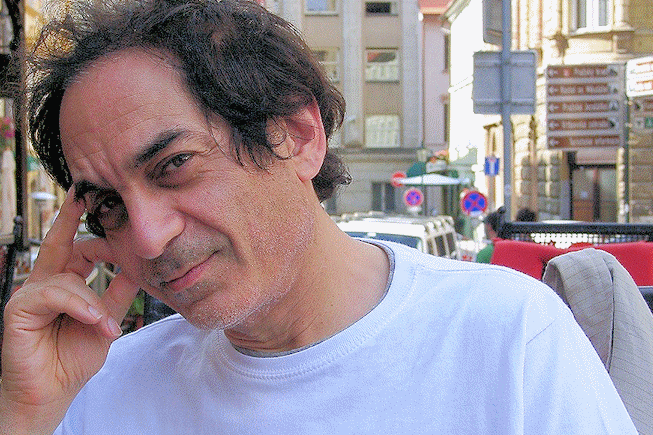 “En cas de problème, aucune réponse humaine ne vous est donnée chez les géants du Web”, pour l’auteur Daniel Ichbiah