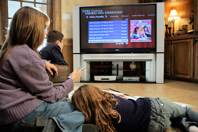 Consolidation dans la TV payante : AT&T achète DirecTV pour 48,5 milliards de dollars