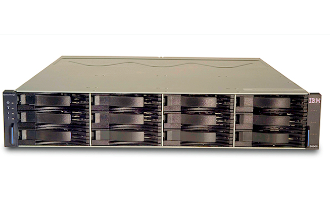 Trou d’air pour IBM dans les baies de disques