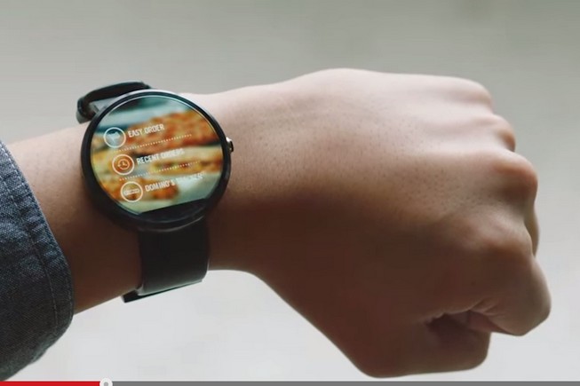 Commander une pizza via sa montre connectée chez Domino’s