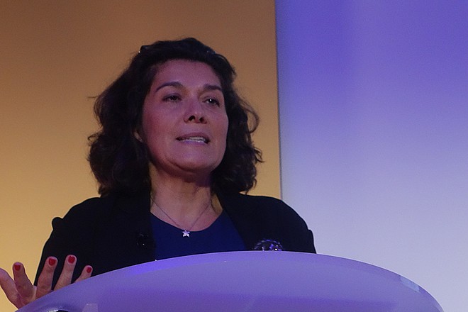 “La Poste est à l’offensive dans le numérique,” annonce Nathalie Collin, DGA du groupe