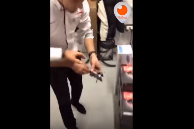 Un réparateur détruit en direct sur Périscope le mobile d’un client SFR qui l’énerve