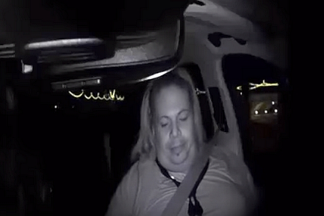 Voiture autonome Uber : la vidéo de l’accident mortel montre un chauffeur plutôt inattentif