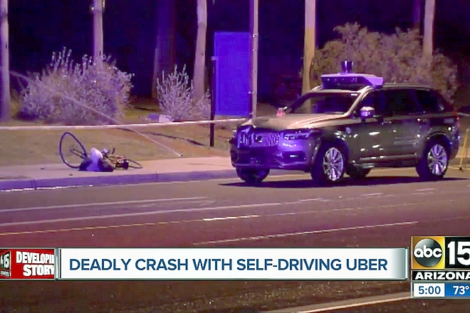 Une voiture autonome d’Uber tue une femme de 49 ans