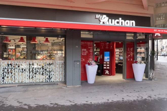 Auchan prépare une organisation taillée par zone de vie pour sa relation client
