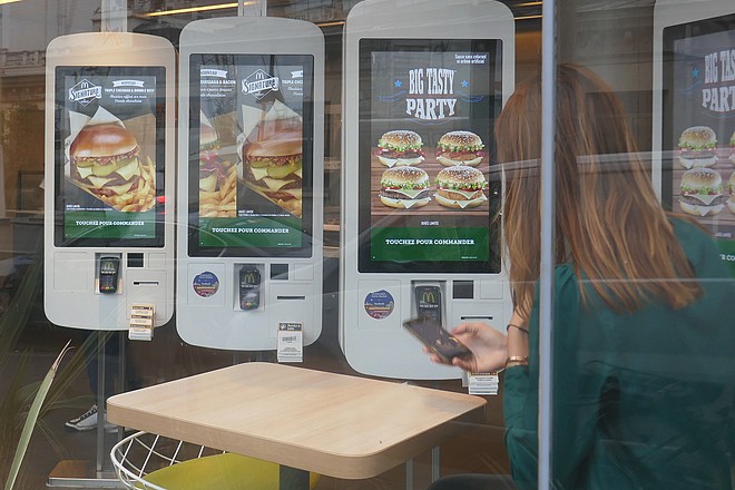 Drive to store : McDonald’s France teste intensément le faire venir local
