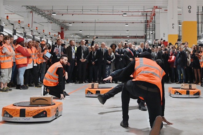 Santé, Amazon, reconnaissance faciale et startups : une semaine dans les bottes du secrétaire d’Etat au numérique