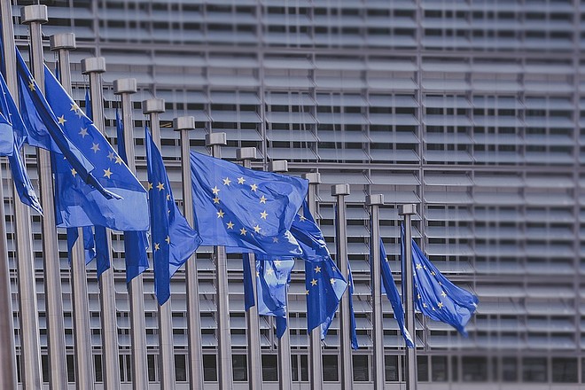 La Commission Européenne livre ses propositions pour l’encadrement de l’IA