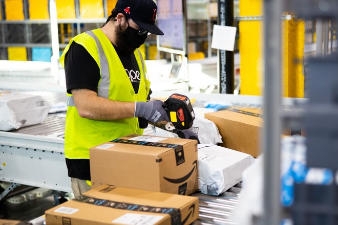 Amazon conteste en justice que l’Europe lui applique les règles numériques du DSA