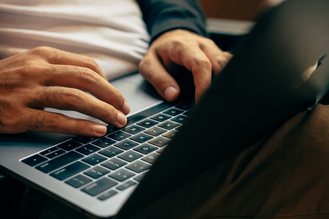 Boursorama Banque ne doit pas demander les identifiants d’accès aux impôts