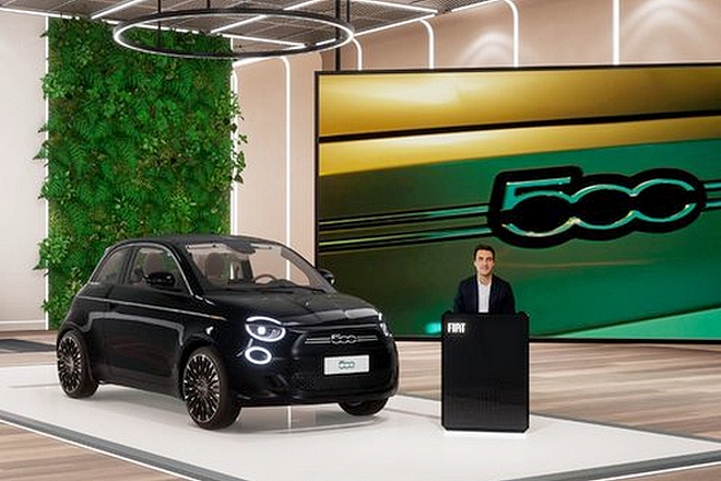 CES 2023 : un showroom dans le métavers pour vendre la nouvelle Fiat 500e