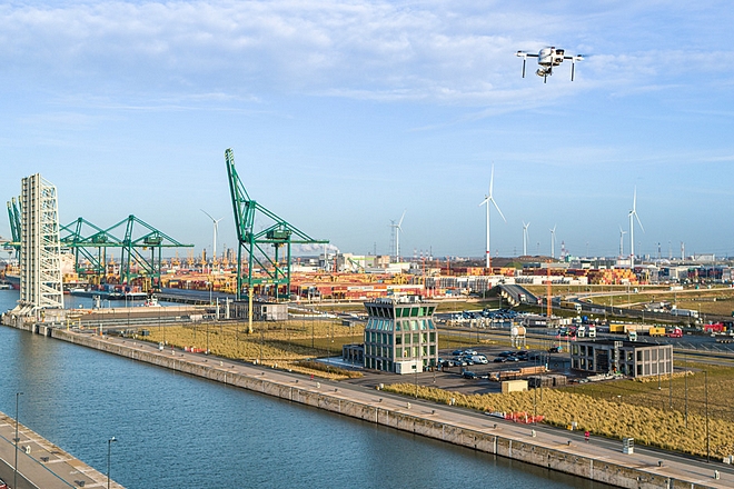 Des drones autonomes surveillent la zone portuaire d’Anvers