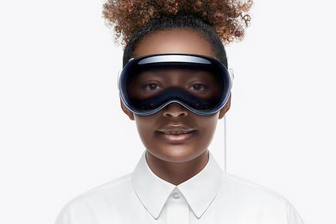 Apple présente son premier casque de réalité hybride, le Vision Pro