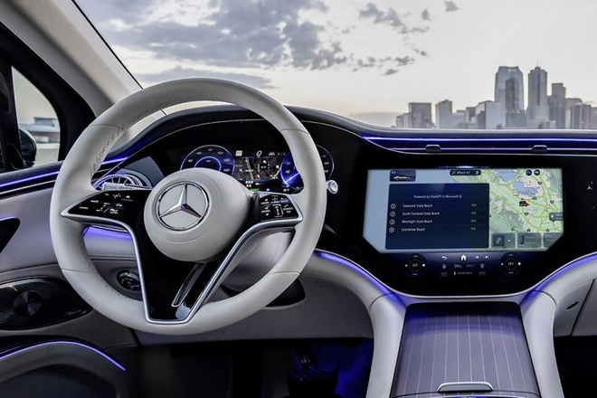 Mercedes-Benz teste l’interaction vocale embarquée avec ChatGPT