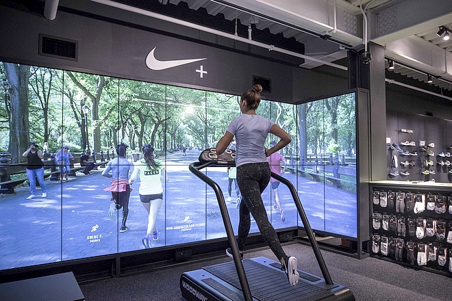 L’équipementier sportif Nike accroit ses ventes e-commerce en direct