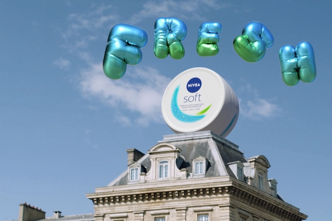 Nivea lance une campagne FOOH, Fake Out Of Home sur TikTok