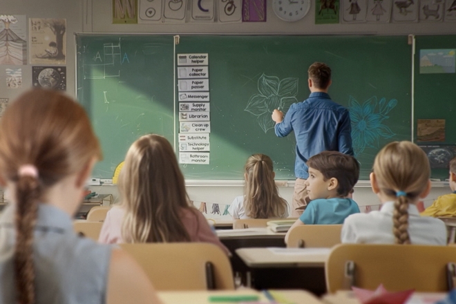 Campagne publicitaire TV et digital 100% IA pour Carrefour “Back to School at Low Prices”