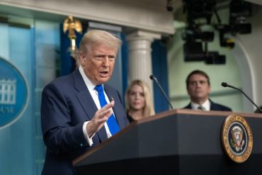 L’Administration Trump menace de représailles Publicis, Capgemini, Mistral et Amadeus