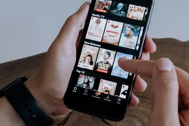 Netflix et Spotify s’associent pour diffuser des Podcasts vidéo