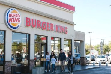 Interroger ses données en langage naturel : la démarche de Burger King