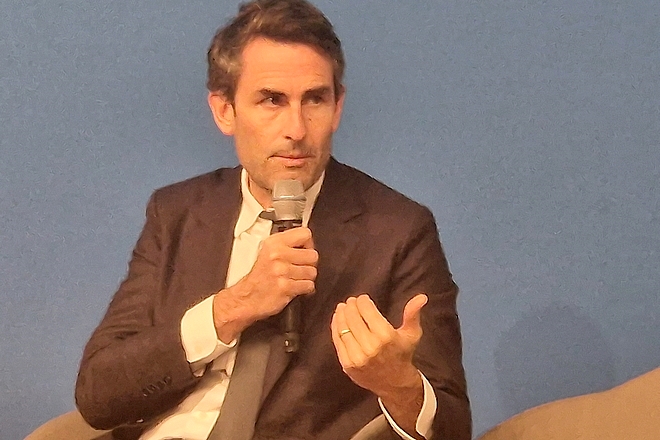 3 ans d’autorisations administratives pour construire un Data Center, se désole le DG d’Iliad